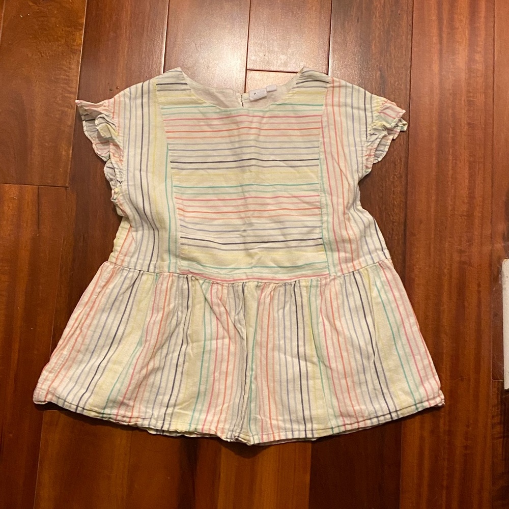 Rainbow girls  gap shirt